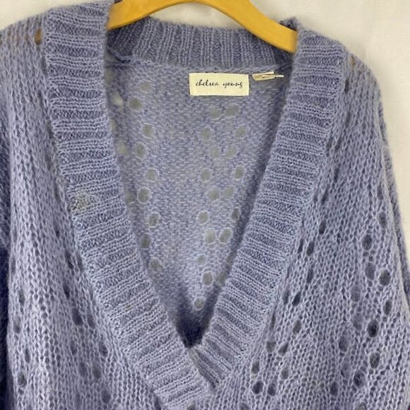 Chelsea Young Lt. Blue Mohair V Neck Loose Knit Sweater Women's Large - Picture 7 of 13
